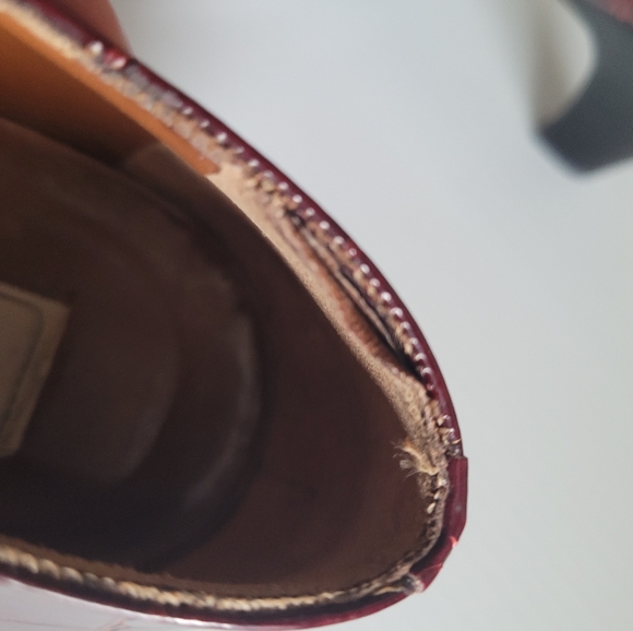 Bally croc embossed burgundy court heels vintage designer heels - Picture 12 of 16